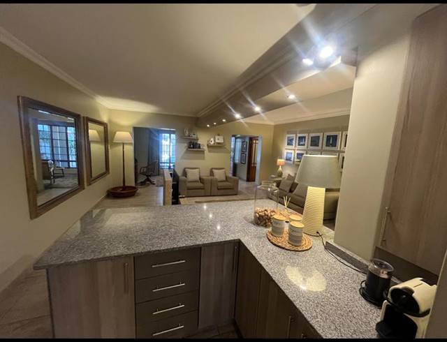 1 BEDROOM PROPERTY TO RENT IN WATERKLOOF RIDGE